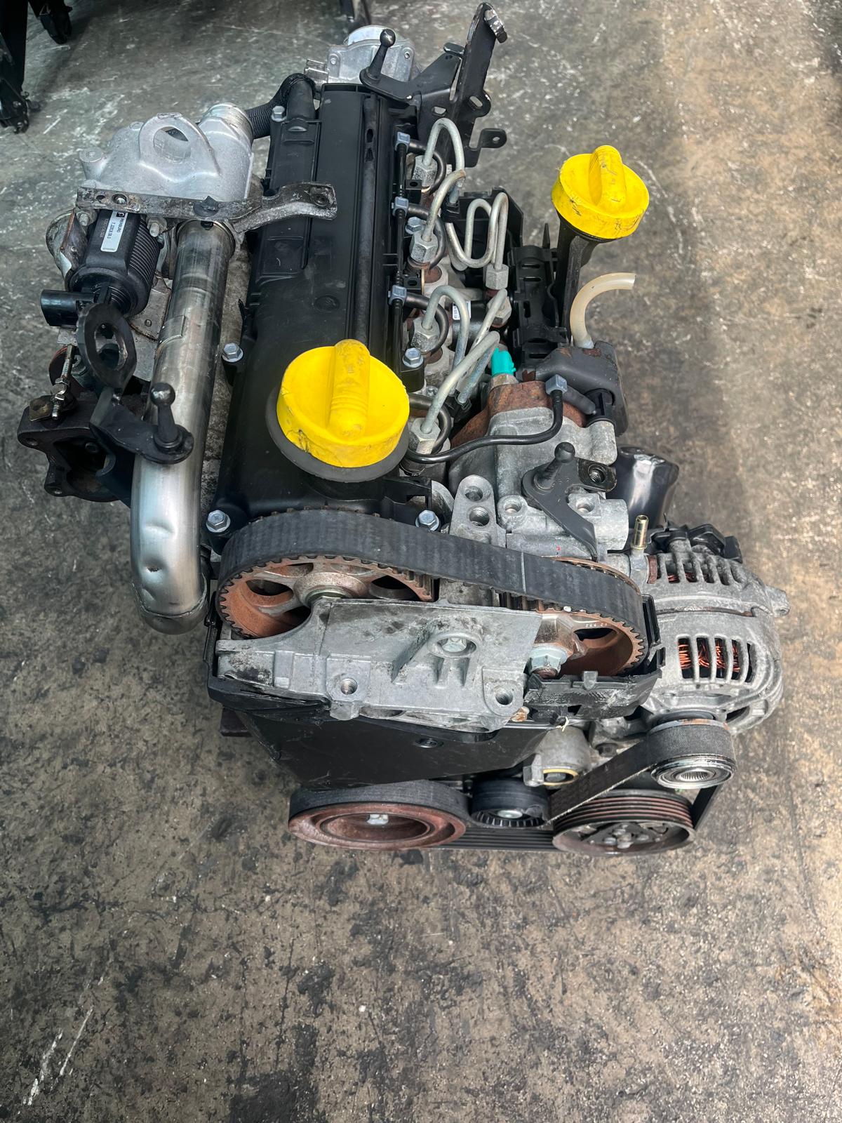RENAULT MEGANE 2 1.5 ÇIKMA ORJİNAL MOTOR