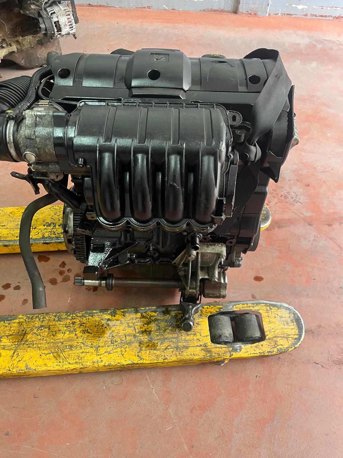 PEUGEOT 307 1.6 BENZİNLİ ÇIKMA ORJİNAL MOTOR - Görsel 4