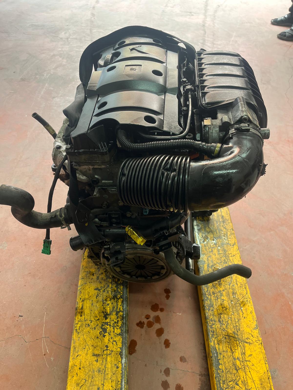 PEUGEOT 307 1.6 BENZİNLİ ÇIKMA ORJİNAL MOTOR - Görsel 2